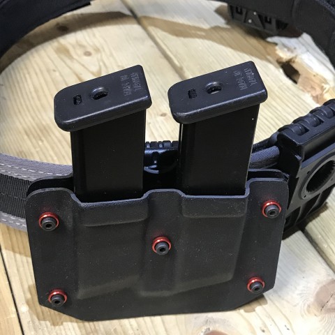 WOLVERINE Double Pistol Magazine Pouch